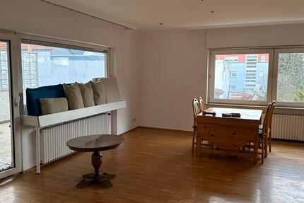 Einfamilienhaus in Frankfurt-Harheim, Garten, Garage - BEFRISTET zimmer