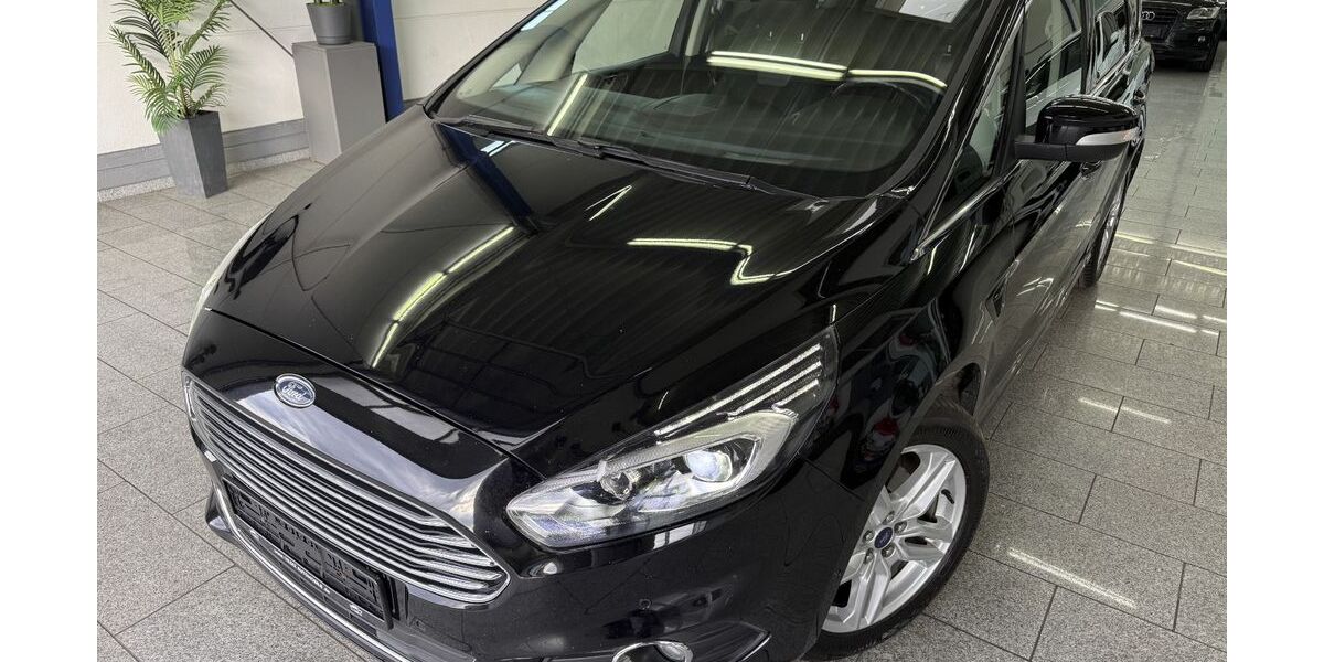 Ford S-Max 95.038 km 17.990 &euro; Köln 50829