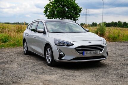 Ford Focus 92.300 km 9.450 &euro; Köln 50859