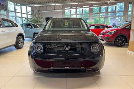 Honda e