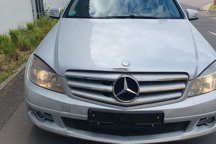 Mercedes-Benz C 250 324.000 km 3.950 &euro; Köln 50827