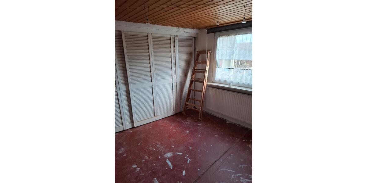 Einfamilienhaus Wuppertal Sedansberg - 7 Zimmer, 145 m&sup2;, 189.000&euro; | Angebot:23504359