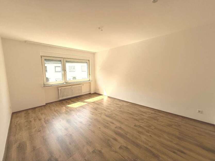 Wohnung zum Mieten in Wuppertal 230 € 36.24 m²