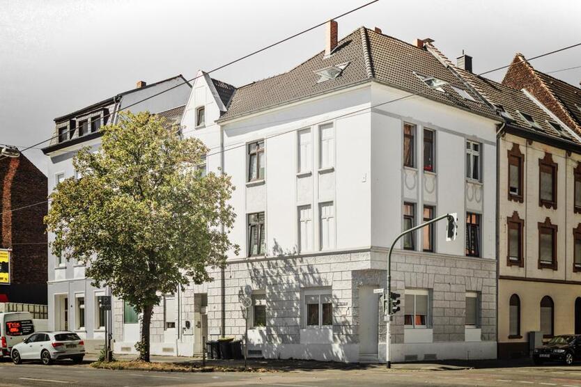 Zwei gemütliche Wohnungen in zentraler, aber ruhiger Lage! zimmer