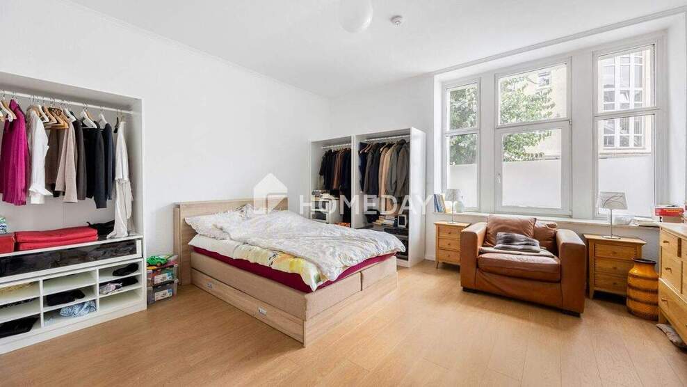 Vollständig modernisierte Altbauwohnung mit Terrasse in bester Lage von Düsseldorf-Eller 2 zimmer