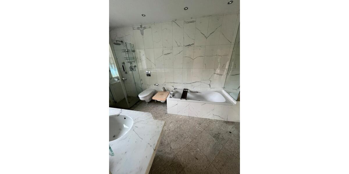 Einfamilienhaus Solingen Aufderhöhe - 5 Zimmer, 220 m&sup2;, 565.000&euro; | Angebot:27287066