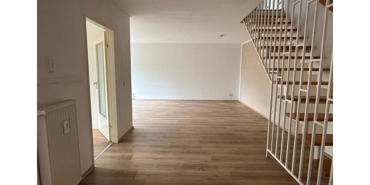 Etagenwohnung Remscheid Reinshagen - 5 Zimmer, 112 m&sup2;, 574&euro; | Angebot:26649702