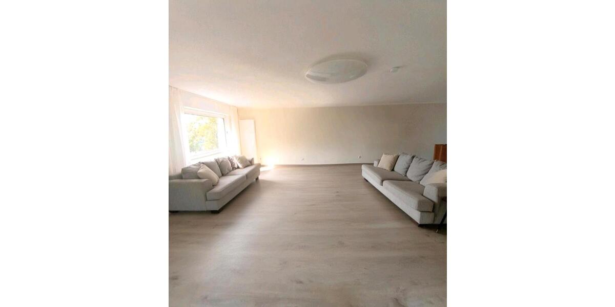 Einfamilienhaus Wuppertal Gemarkung Langerfeld - 6 Zimmer, 180 m&sup2;, 2.200&euro; | Angebot:24837657