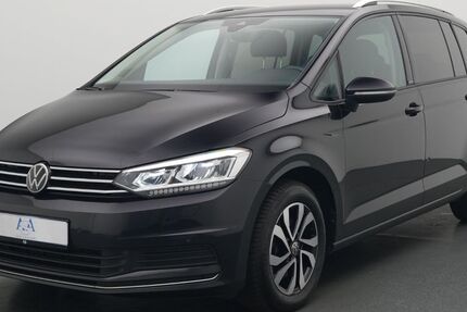 VW Touran 114.350 km 24.990 € Leverkusen 51373