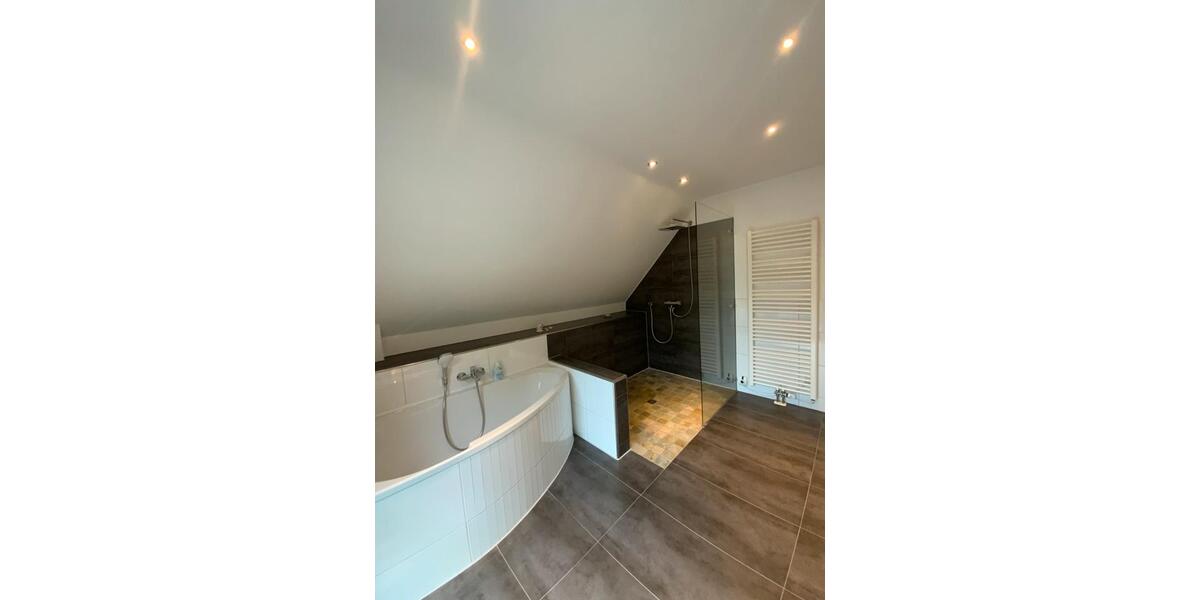 Einfamilienhaus Remscheid Remscheid-Süd - 5 Zimmer, 165 m&sup2;, 640.000&euro; | Angebot:26585670