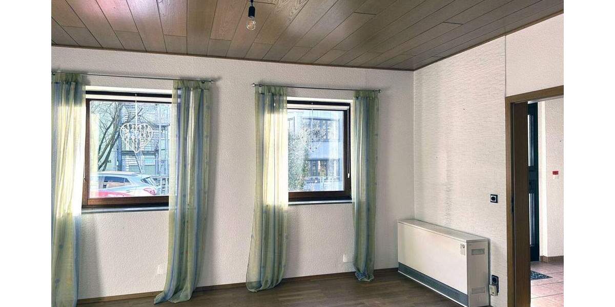 Reihenendhaus Solingen Solingen-Mitte - 7 Zimmer, 145 m&sup2;, 335.000&euro; | Angebot:24340305