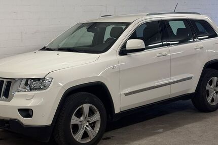 Jeep Grand Cherokee 126.900 km 12.400 &euro; Düsseldorf 40468