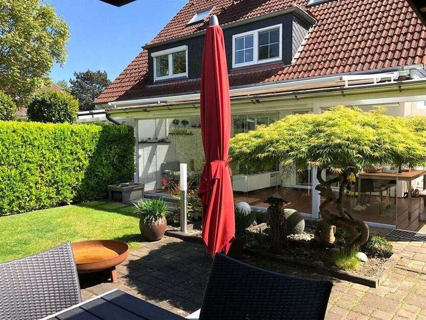 Haus zum Kaufen in Burscheid 630.000 € 146 m²