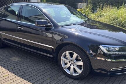 VW Phaeton