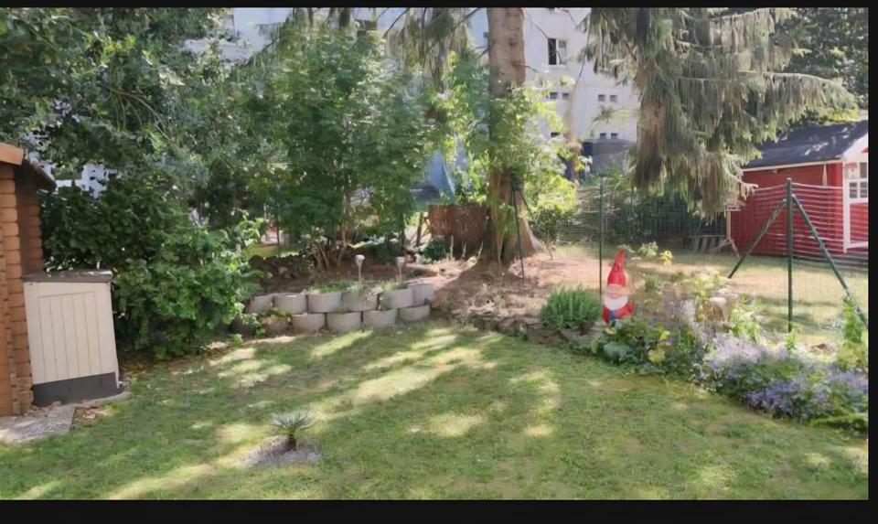 Erdgeschoßwohnung Wuppertal Arrenberg - 3 Zimmer, 80 m&sup2;, 900&euro; | Angebot:24831832