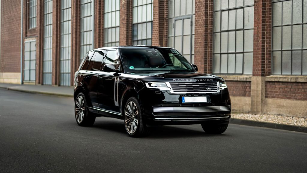 Land Rover Range Rover 2.100 km 208.000 € Neuss 41464