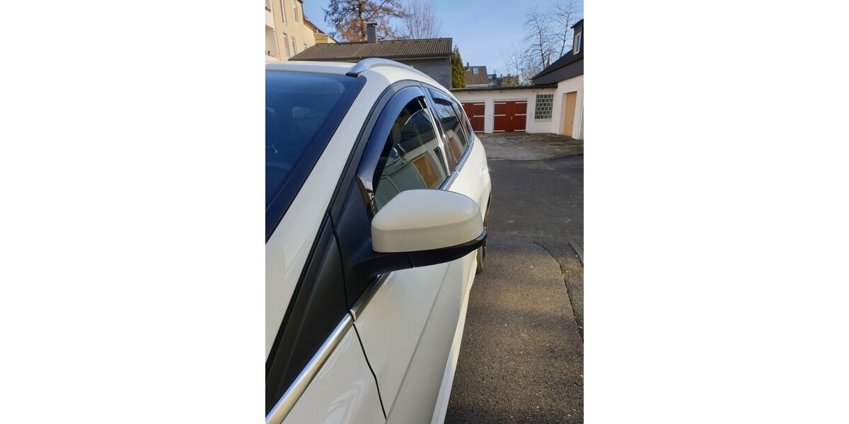 Ford Focus 106.000 km 14.950 € Solingen 42651