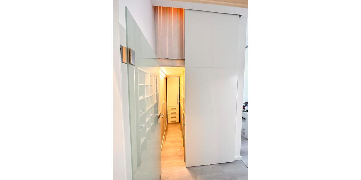 Etagenwohnung Düsseldorf Oberbilk - 2 Zimmer, 34 m&sup2;, 930&euro; | Angebot:24395628