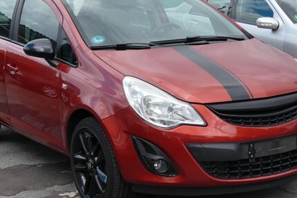 Opel Corsa 185.000 km 2.749 &euro; Leverkusen 51379