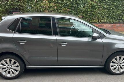 VW Polo 140.158 km 4.190 &euro; Köln 50733