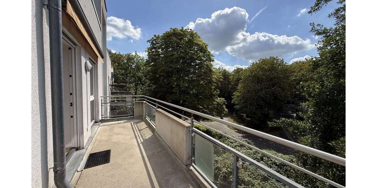 Etagenwohnung Leverkusen Schlebusch - 3 Zimmer, 90 m&sup2;, 380.000&euro; | Angebot:27604414