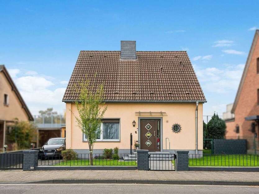 Haus zum Kaufen in Köln 470.000 € 120 m² 4 zimmer