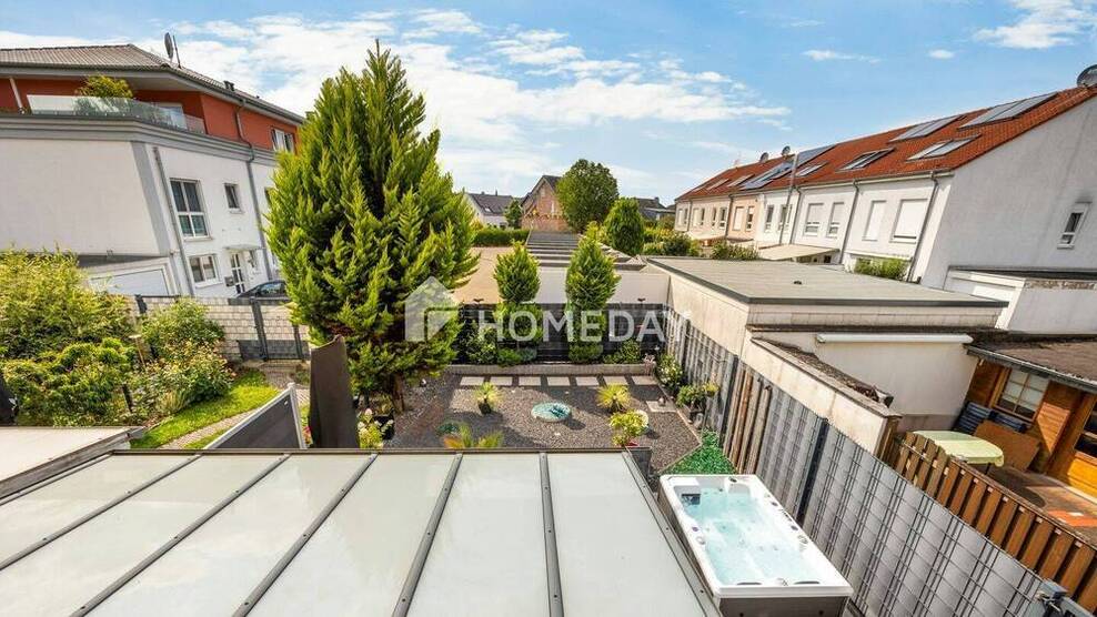 Design trifft Komfort - Reihenendhaus mit hochwertiger Innenausstattung & stilvollem Gartenambiente