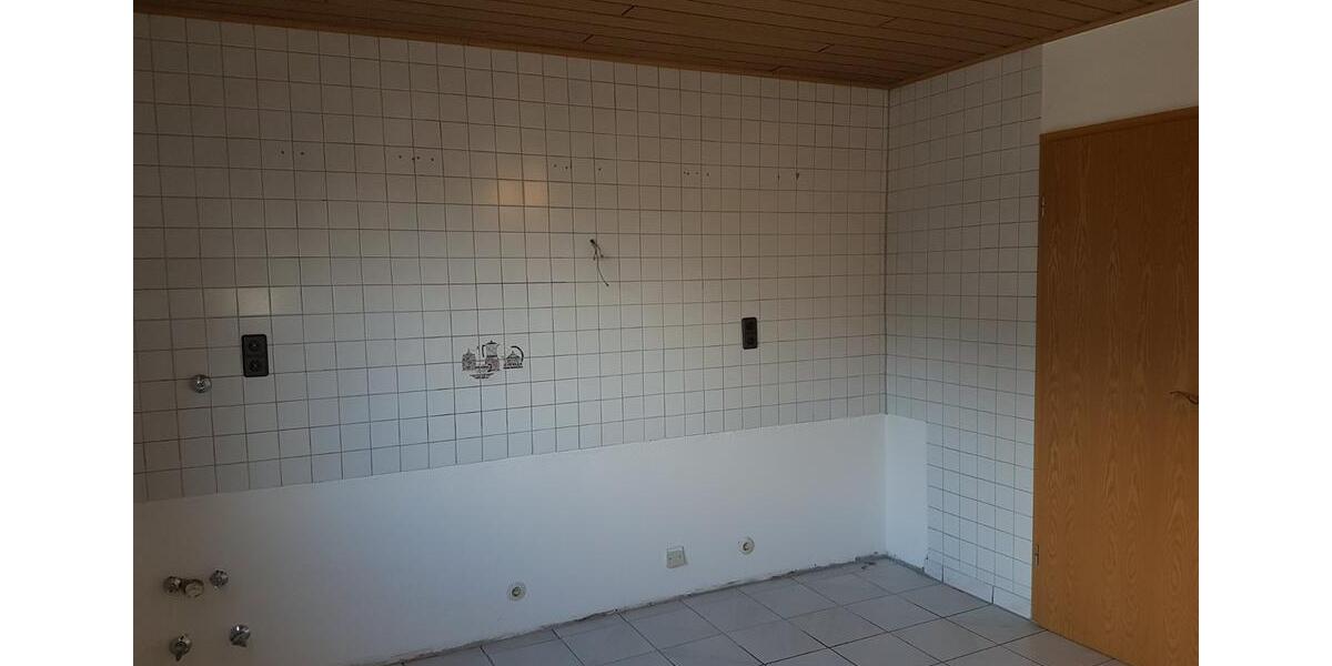 Dachgeschoßwohnung Sprockhövel - 3 Zimmer, 78 m&sup2;, 684&euro; | Angebot:24732372