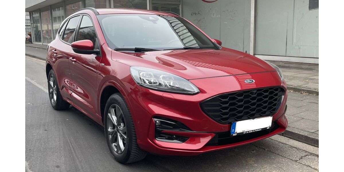 Ford Kuga 29.000 km 18.800 &euro; Köln 51105