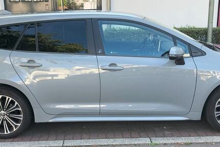 Toyota Corolla 129.500 km 18.400 € Neuss 41462