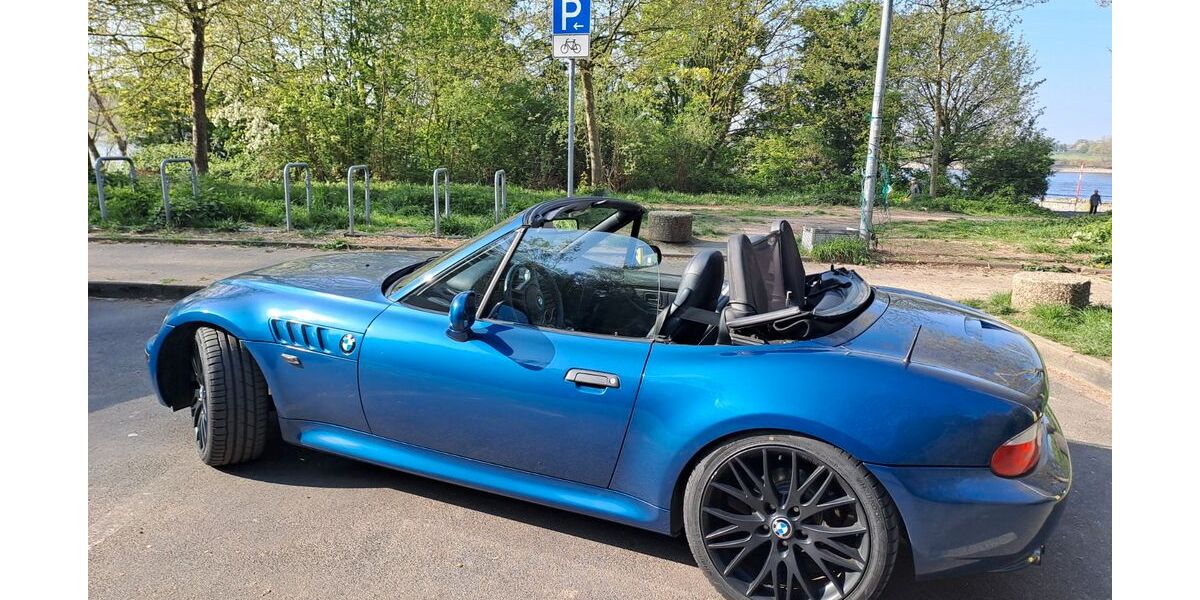 BMW Z3 122.000 km 12.450 &euro; Düsseldorf 40468