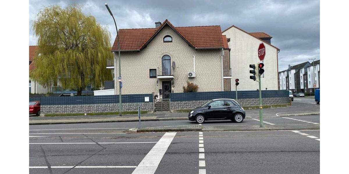 Mehrfamilienhaus, Wohnhaus Neuss Weissenberg - 6 Zimmer, 137 m&sup2;, 530.000&euro; | Angebot:25662243