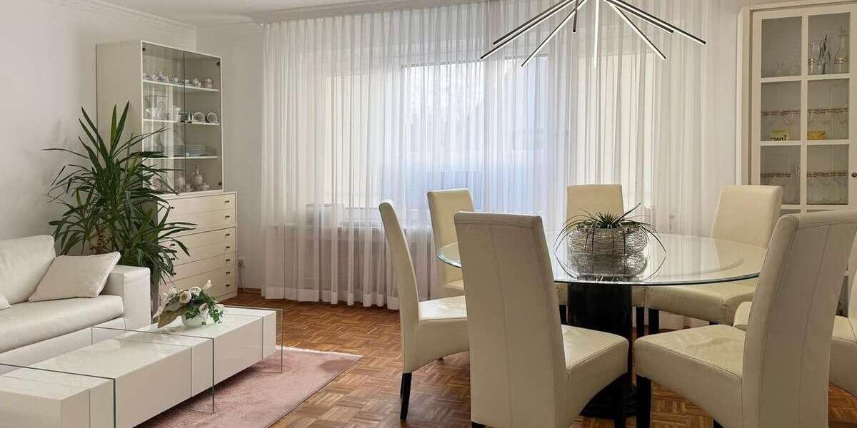 Etagenwohnung Solingen Wald - 3 Zimmer, 82 m&sup2;, 230.000&euro; | Angebot:24618707