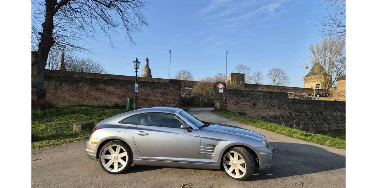 Chrysler Crossfire 174.200 km 5.500 &euro; Neuss 41460