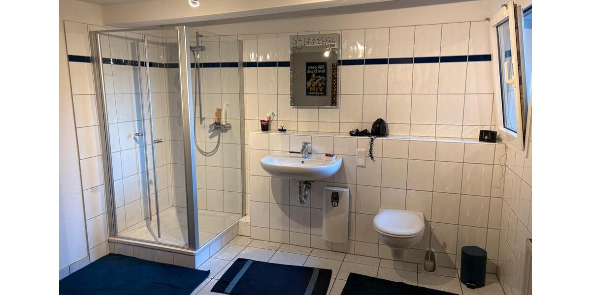 Erdgeschoßwohnung Leverkusen Bergisch Neukirchen - 5 Zimmer, 162 m&sup2;, 375.000&euro; | Angebot:25931610