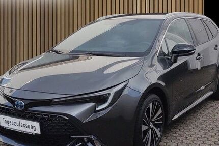 Toyota Corolla 2.500 km 33.333 &euro; Leverkusen 51381