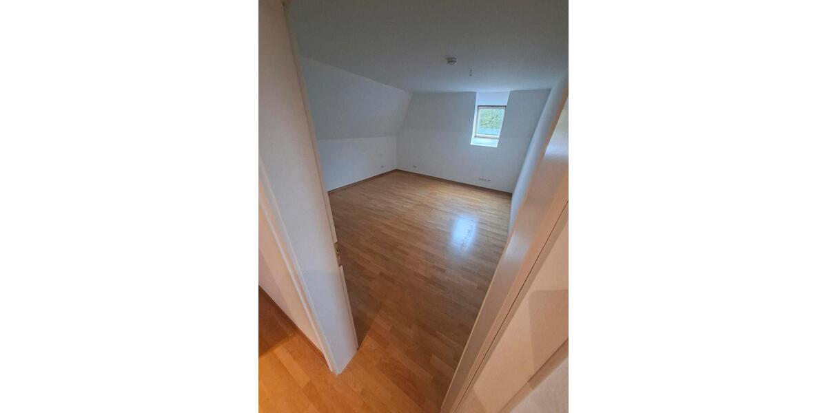 Maisonettenwohnung Mettmann - 5 Zimmer, 160 m&sup2;, 1.600&euro; | Angebot:27586661