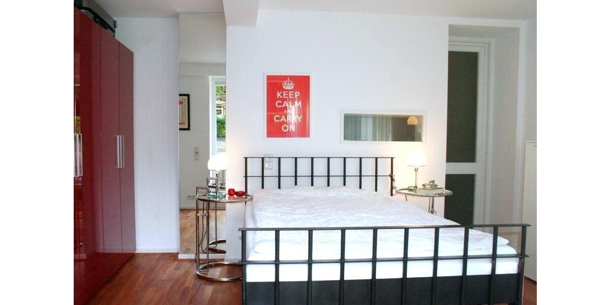 Villenviertel Neustadt-Nord außergewöhnliche 2- bis 3-Zimmer Wohnung, ca. 100 m² große Terrasse und Stellplatz - Terrassenwohnung Köln Innenstadt | Angebot:26664145