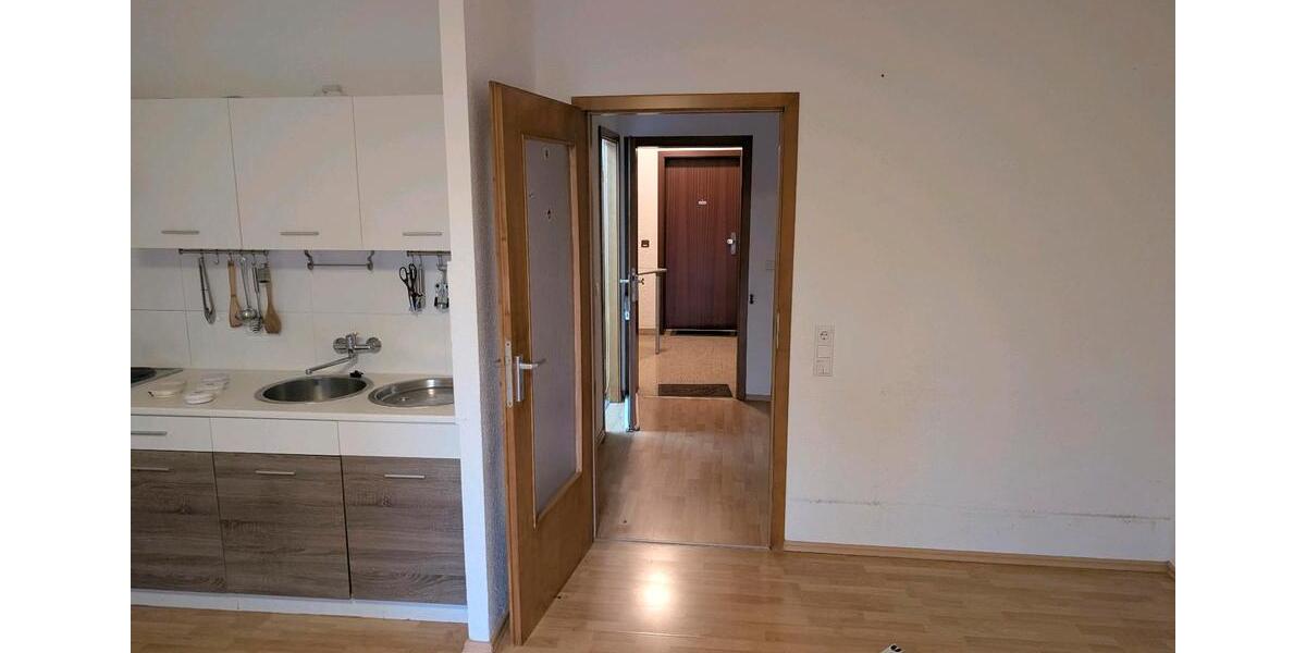 Etagenwohnung Wuppertal Eckbusch - 1 Zimmer, 43 m&sup2;, 570&euro; | Angebot:27586135