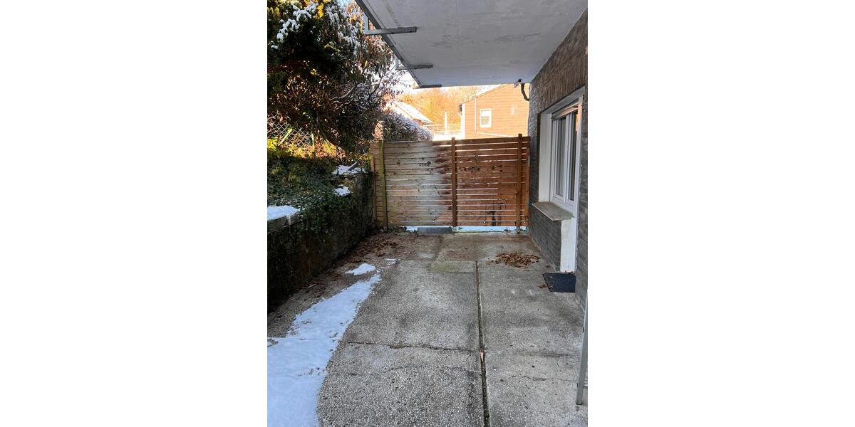 Terrassenwohnung Remscheid Lüttringhausen - 3 Zimmer, 97 m&sup2;, 1.250&euro; | Angebot:24817256