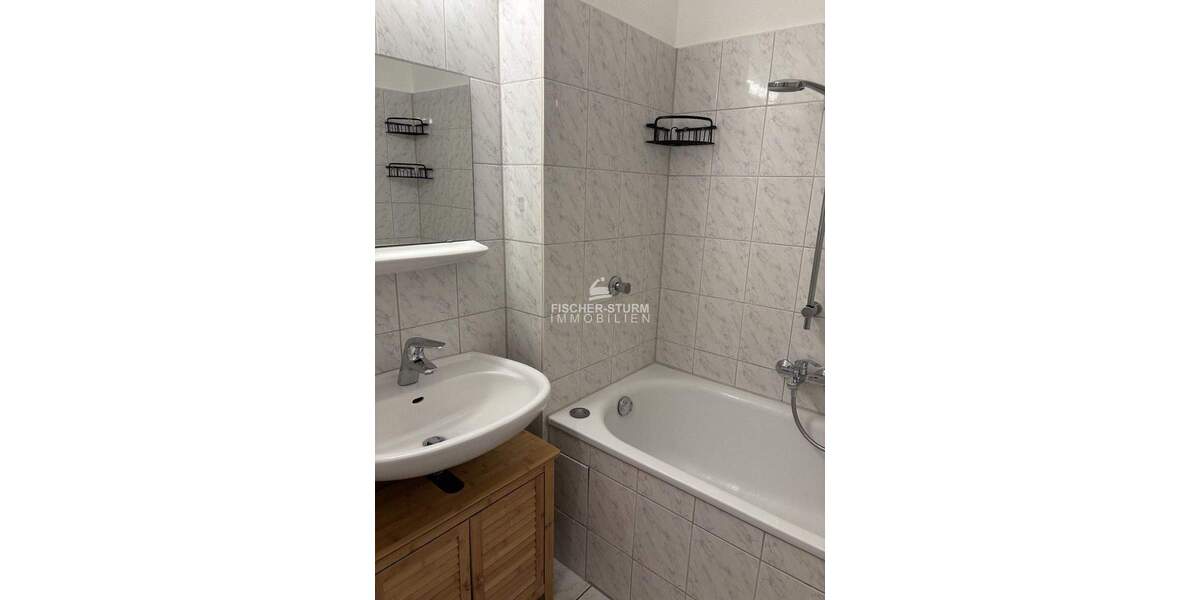 Etagenwohnung Düsseldorf Friedrichstadt - 2 Zimmer, 47 m&sup2;, 615&euro; | Angebot:24812482