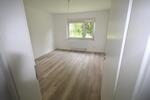 Erdgeschoßwohnung Radevormwald - 2 Zimmer, 47 m&sup2;, 400&euro; | Angebot:26653893