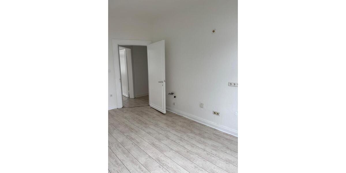 Mehrfamilienhaus, Wohnhaus Remscheid Reinshagen - 9 Zimmer, 255 m&sup2;, 279.000&euro; | Angebot:27461090
