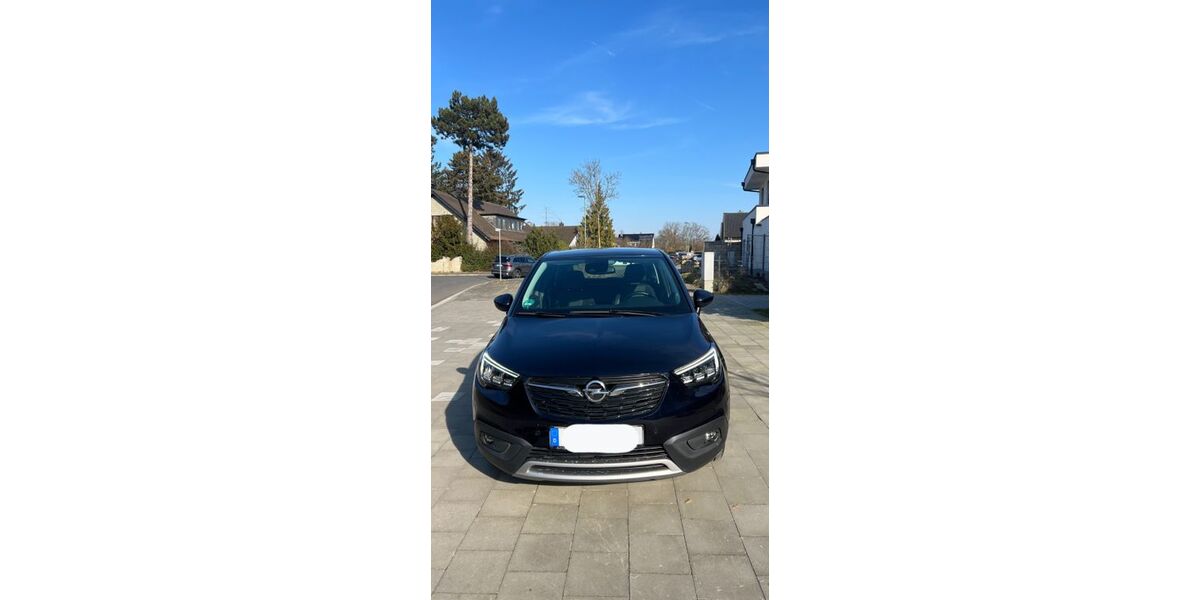 Opel Crossland (X) 88.019 km 10.500 &euro; Düsseldorf 40595