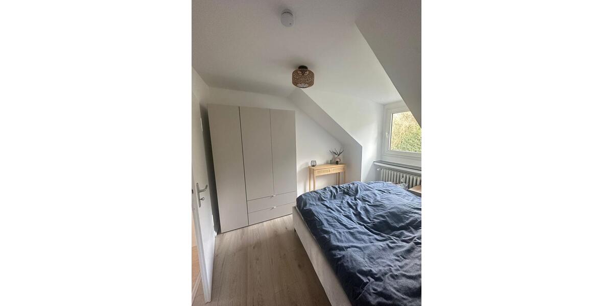 Dachgeschoßwohnung Wuppertal Barmen - 3 Zimmer, 87 m&sup2;, 1.290&euro; | Angebot:24859499