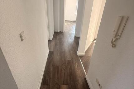 Wohnung Düsseldorf Oberbilk - 3.5 Zimmer, 88 m&sup2;, 1.680&euro; | Angebot:26335333