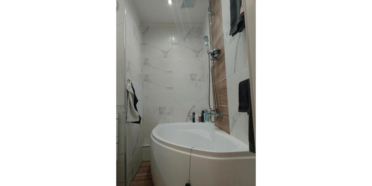 Etagenwohnung Düsseldorf Flingern Süd - 2 Zimmer, 49 m&sup2;, 500&euro; | Angebot:24801797