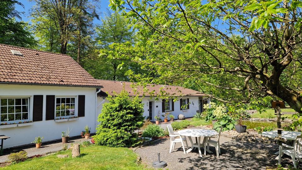 Bungalow Remscheid Remscheid-Süd - 3 Zimmer, 130 m&sup2;, 1.800&euro; | Angebot:26126579