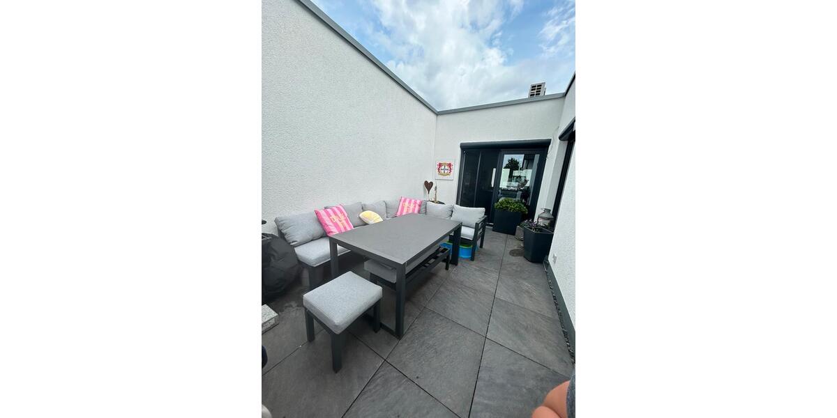 Terrassenwohnung Langenfeld (Rheinland) - 4 Zimmer, 90 m&sup2;, 1.500&euro; | Angebot:26705755