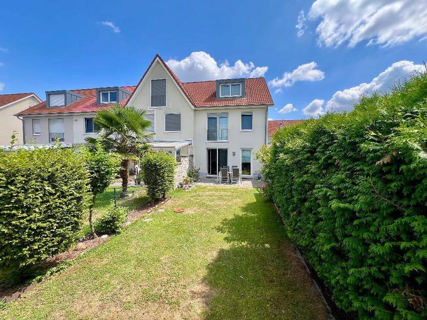 Gepflegtes Reihenendhaus mit Garten und Garage in ruhiger Lage von Klein-Auheim